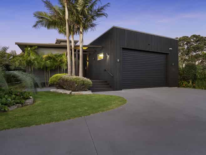 13 Graham Street, One Tree Point