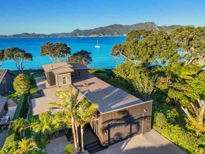 13 Graham Street, One Tree Point