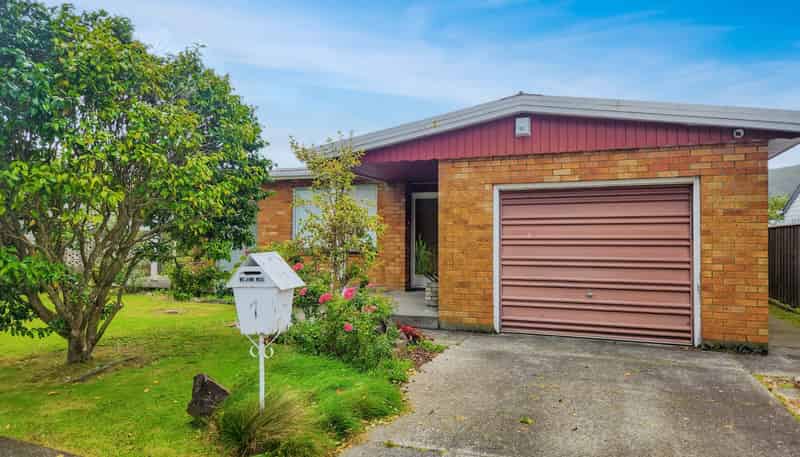 7 Airdrie Avenue, Epuni