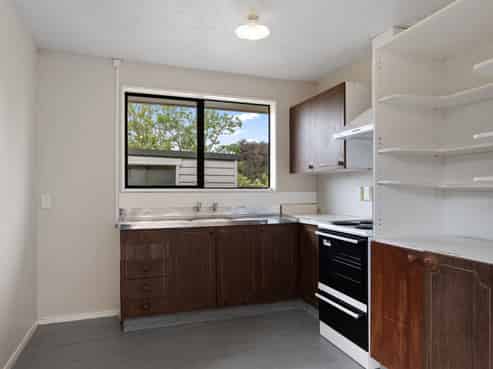1/8 Raymond Road, Bromley