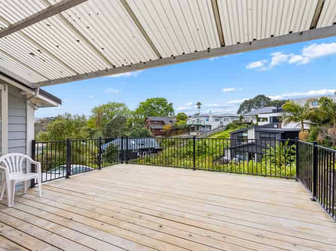 41 Mountain View Road, Morningside