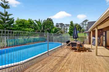18 Anzac Valley Road, Waitakere