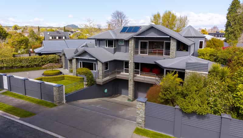 13 Oregon Drive, Rainbow Point