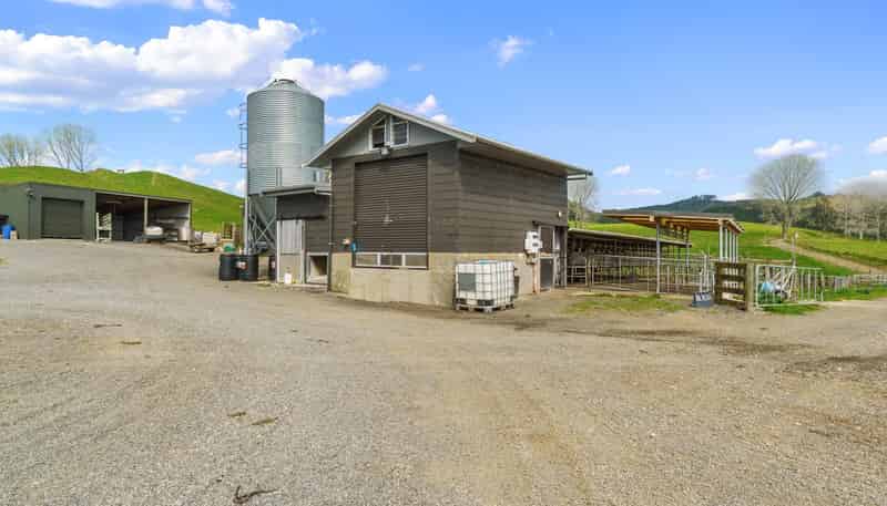 735 Tairua SH25 Road, Onemana