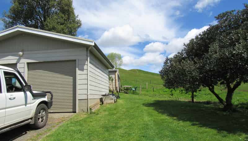 735 Tairua SH25 Road, Onemana