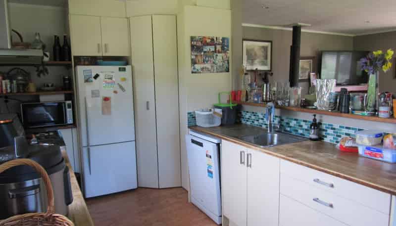 735 Tairua SH25 Road, Onemana