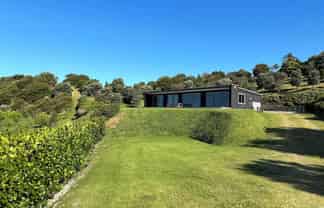  Whangapoua, Whangapoua