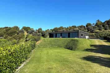  Whangapoua, Whangapoua