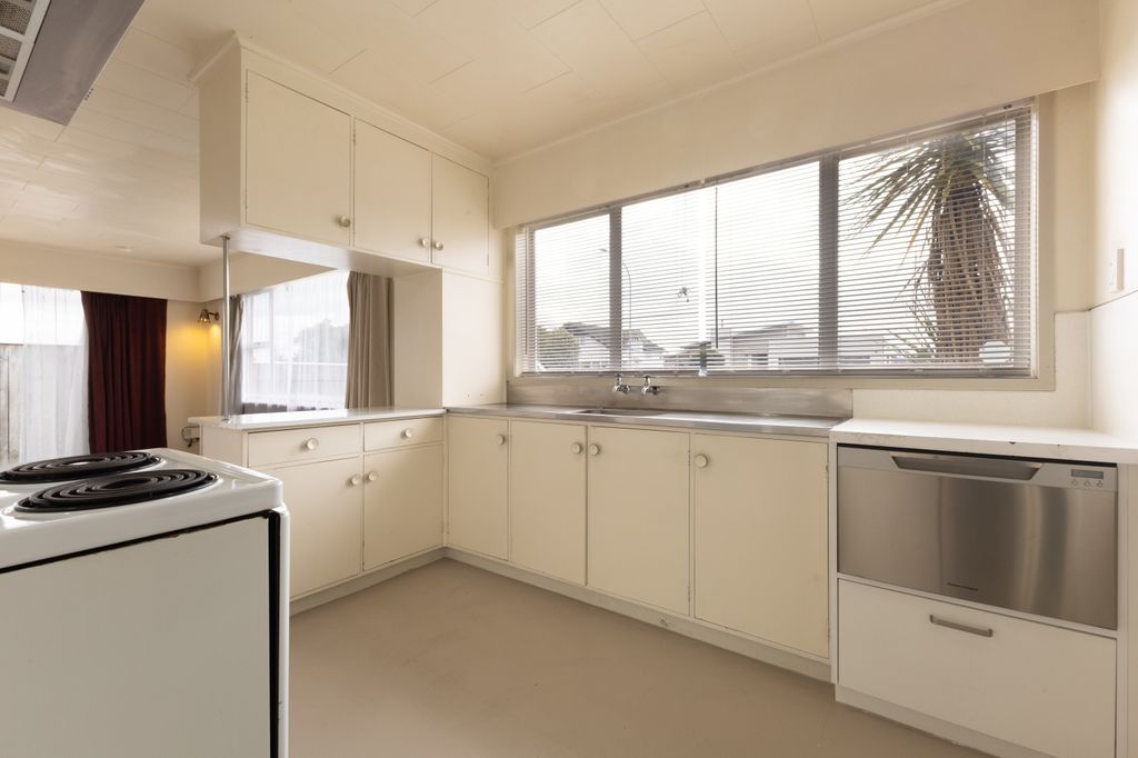 Sunny, Spacious and Affordable 3
