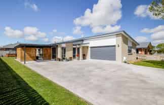 38 Airport Drive, Milson