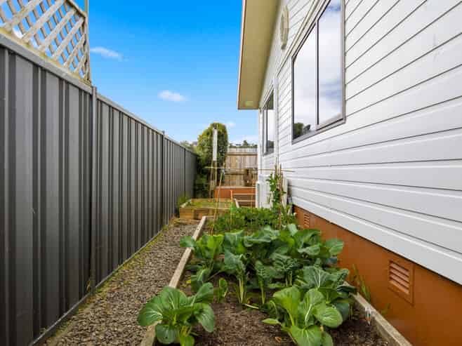 418B Ngatai Road, Bellevue