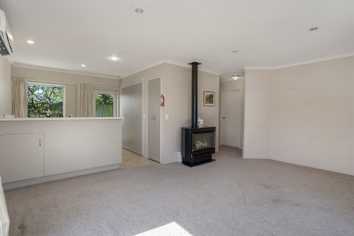11 Alexander Street, Winton