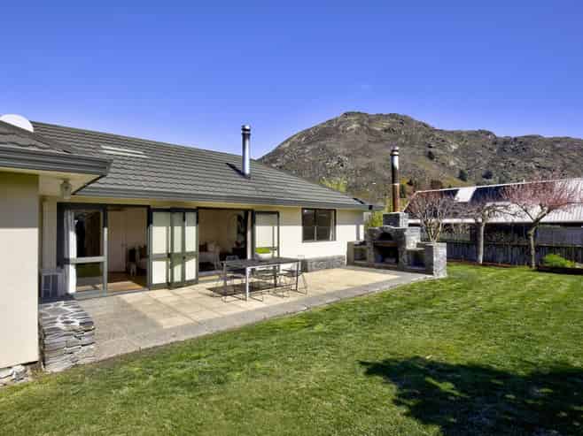 48 Elm Tree Avenue, Frankton