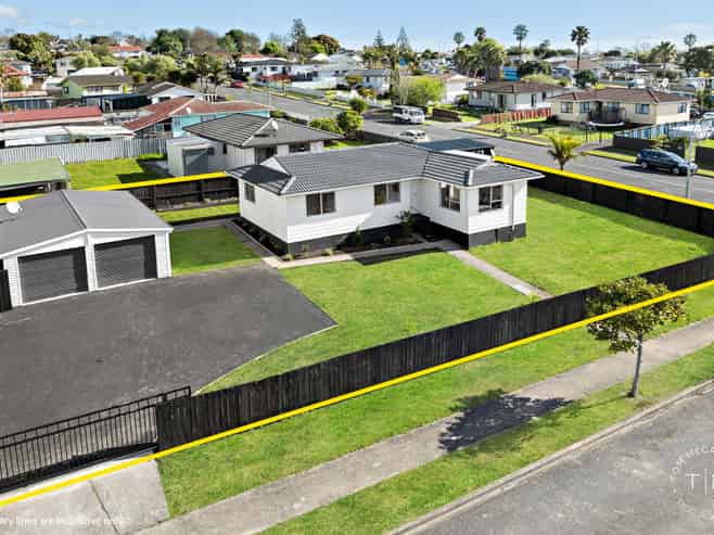 24 Dissmeyer Drive, Clover Park