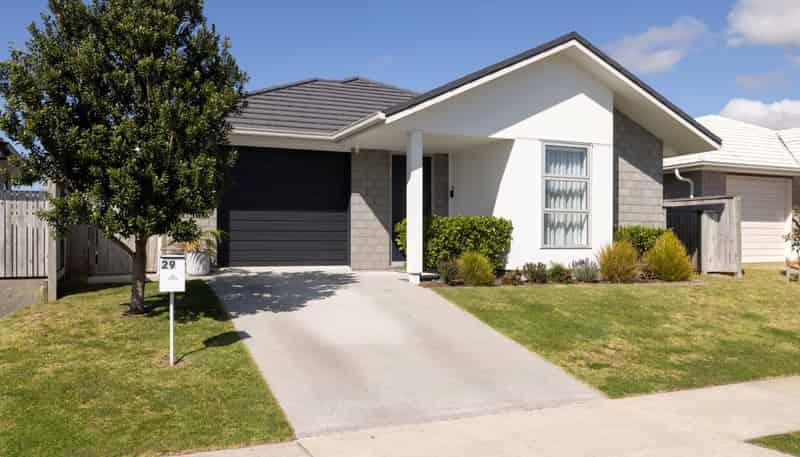 29 Hills View Drive, Papamoa