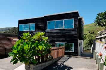 90 Muri Rd, Pukerua Bay