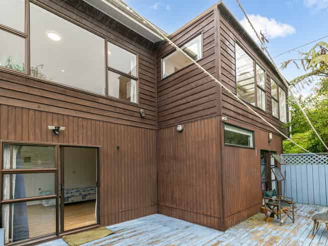102 Karori Road, Karori