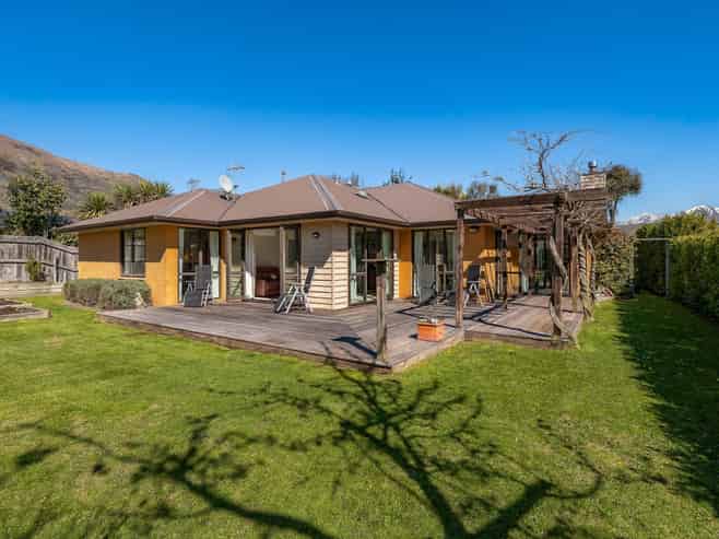 7 Poolburn Court, Lake Hayes Estate