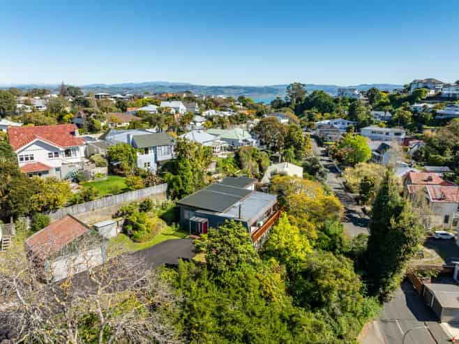 42 Milton Road, Bluff Hill