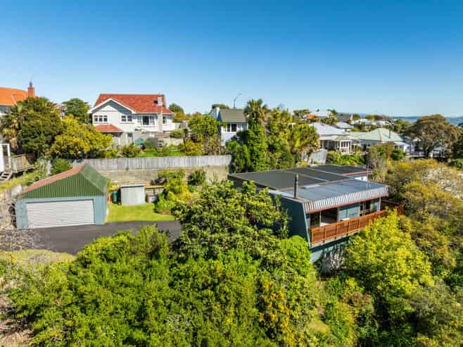 42 Milton Road, Bluff Hill