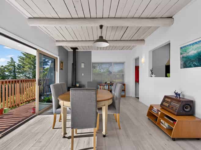 42 Milton Road, Bluff Hill