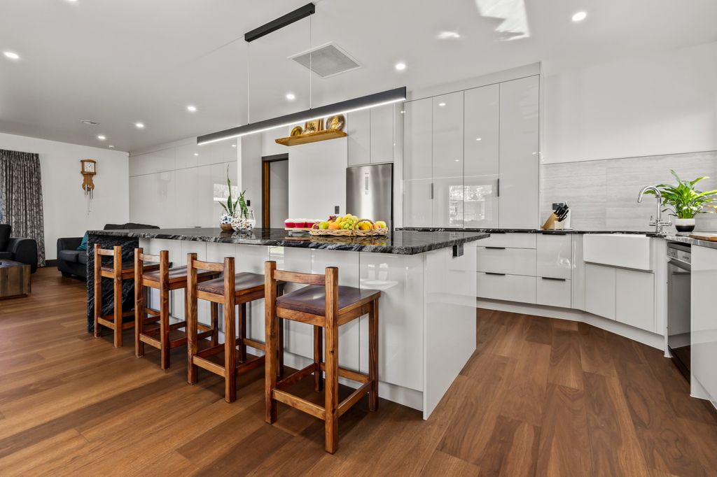 A BESPOKE FAMILY HOME BEYOND COMPARE 3