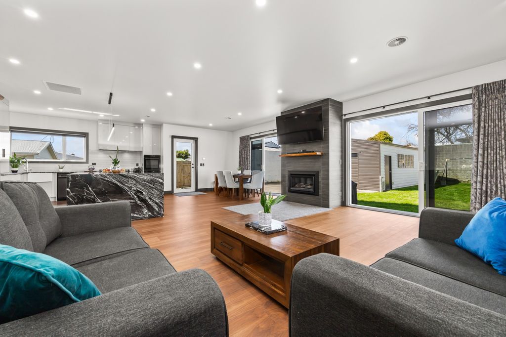 A BESPOKE FAMILY HOME BEYOND COMPARE 1