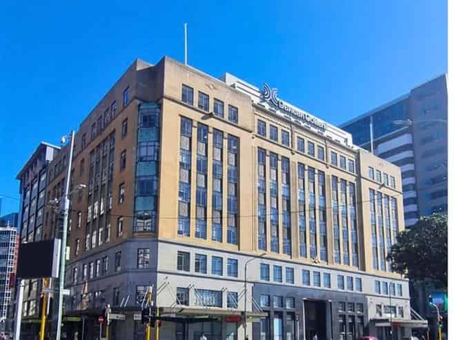An Art Deco Jewel