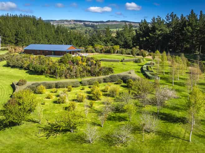 135 Willowford Road, Waiwhare
