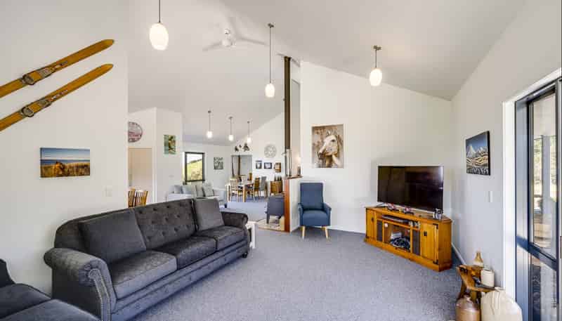 135 Willowford Road, Waiwhare