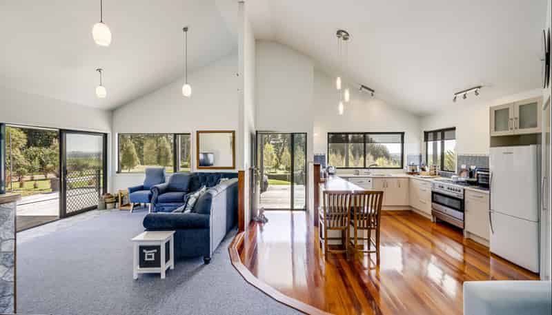 135 Willowford Road, Waiwhare