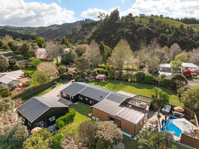 11 Herbert Drive, Whangamata