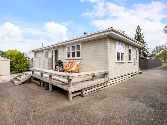 220b Aickin Road, Whangamata