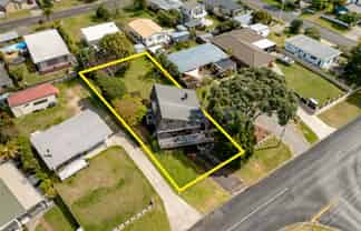 307 Linton Crescent, Whangamata
