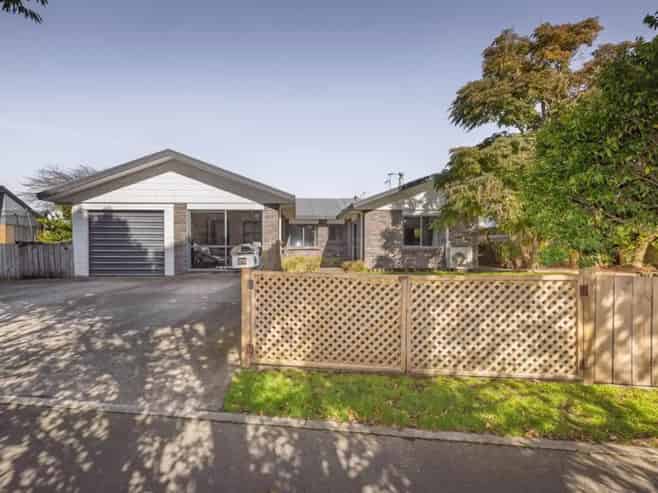 28 Checketts Place, Papamoa