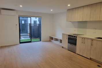 6/245 Moorhouse Avenue, Sydenham