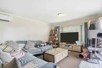 43/64 Kawaha Point Road, Kawaha Point