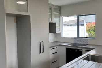 a/6 Kingfisher Court, Ruakaka