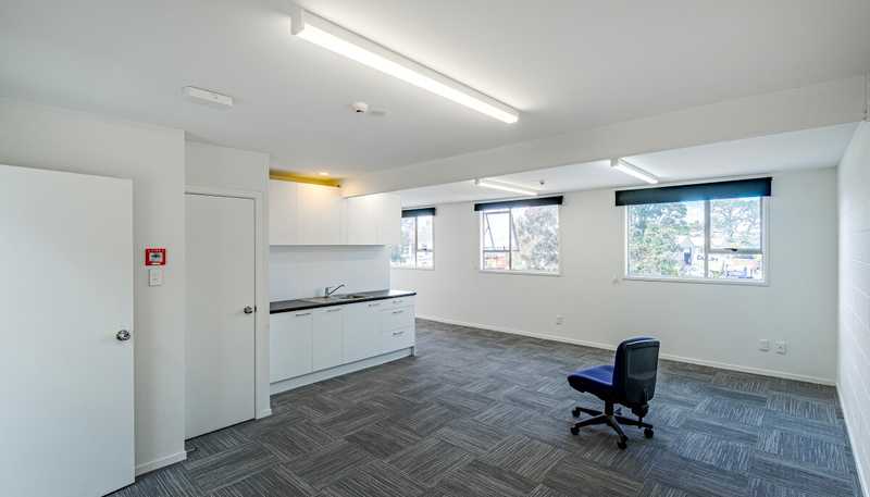 2/17 Bancroft Crescent, Glendene