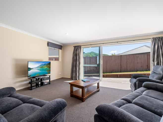 23 Admiralty Place, Waikawa