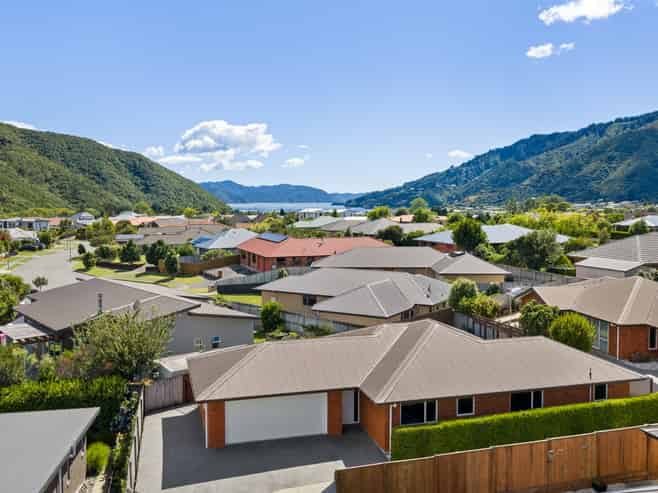 23 Admiralty Place, Waikawa