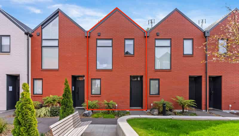 3/15 Donald Place, Merivale