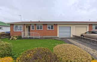 B/2 Coddington Crescent, Masterton