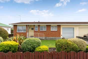 B/2 Coddington Crescent, Masterton
