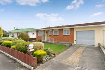 B/2 Coddington Crescent, Masterton