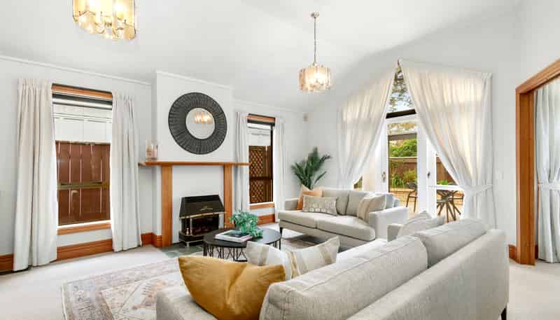 66A Queens Grove, Hutt Central