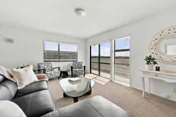 1/96 Alton Avenue, Hillcrest