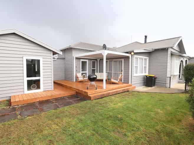 87 Robertson Street, Richmond