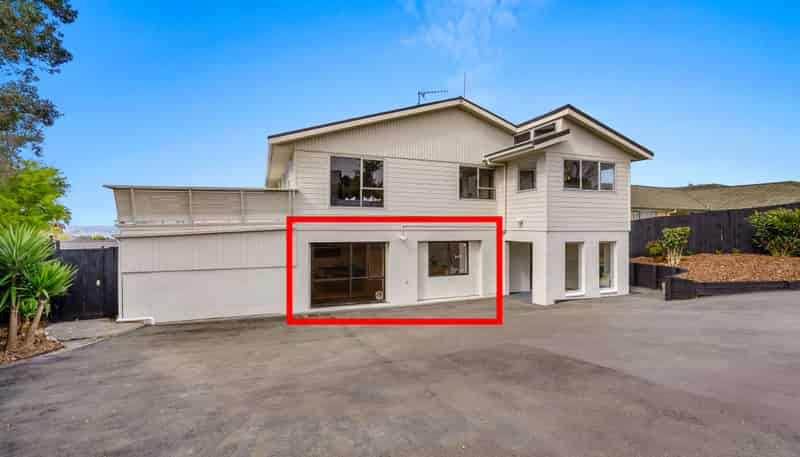 8 Widmore Drive, Massey
