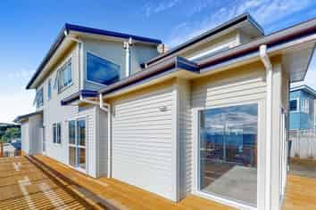 23 Nether Green Crescent, Johnsonville